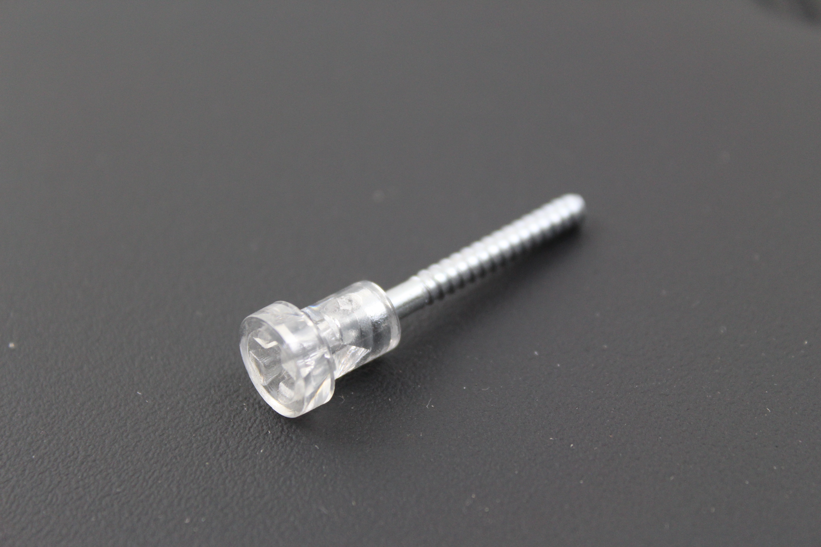 Schroef met witte kunststof kop ( 3,8 cm )